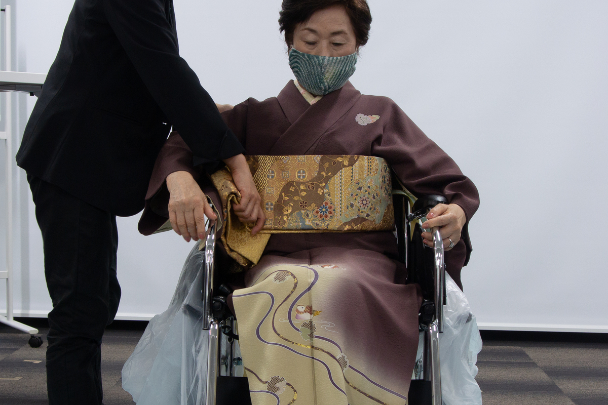 車椅子でも、着物でお祝いの席へ｜結婚式の参列・長寿祝い・施設の行事