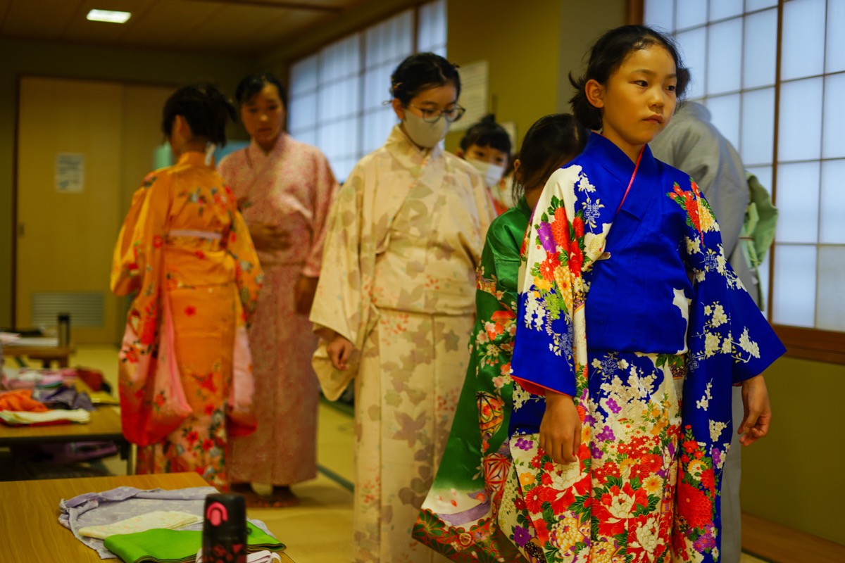 親子きもの教室の様子