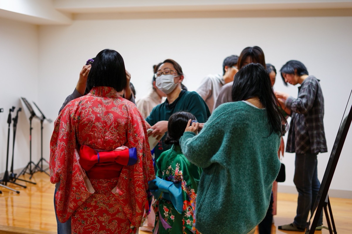 親子きもの教室の様子